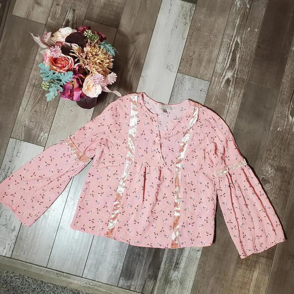 Wonderly Pink Girls Boho Bell Sleeve Velvet Trimmed Floral V-Neck Top Size Large - Picture 9 of 12